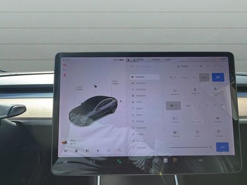 Used 2018 Tesla Model 3 Long Range AWD/4WD image 25