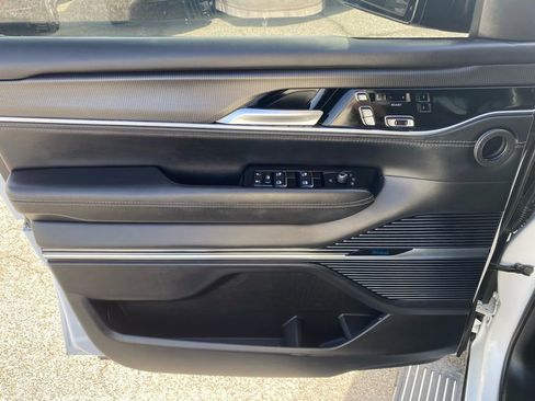 Used 2024 Jeep Grand Wagoneer L Series II w/ Quick Order Packagew 28T image 11