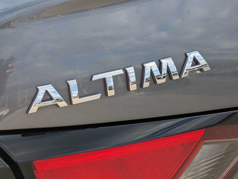 Used 2020 Nissan Altima 2.5 Platinum AWD/4WD image 11
