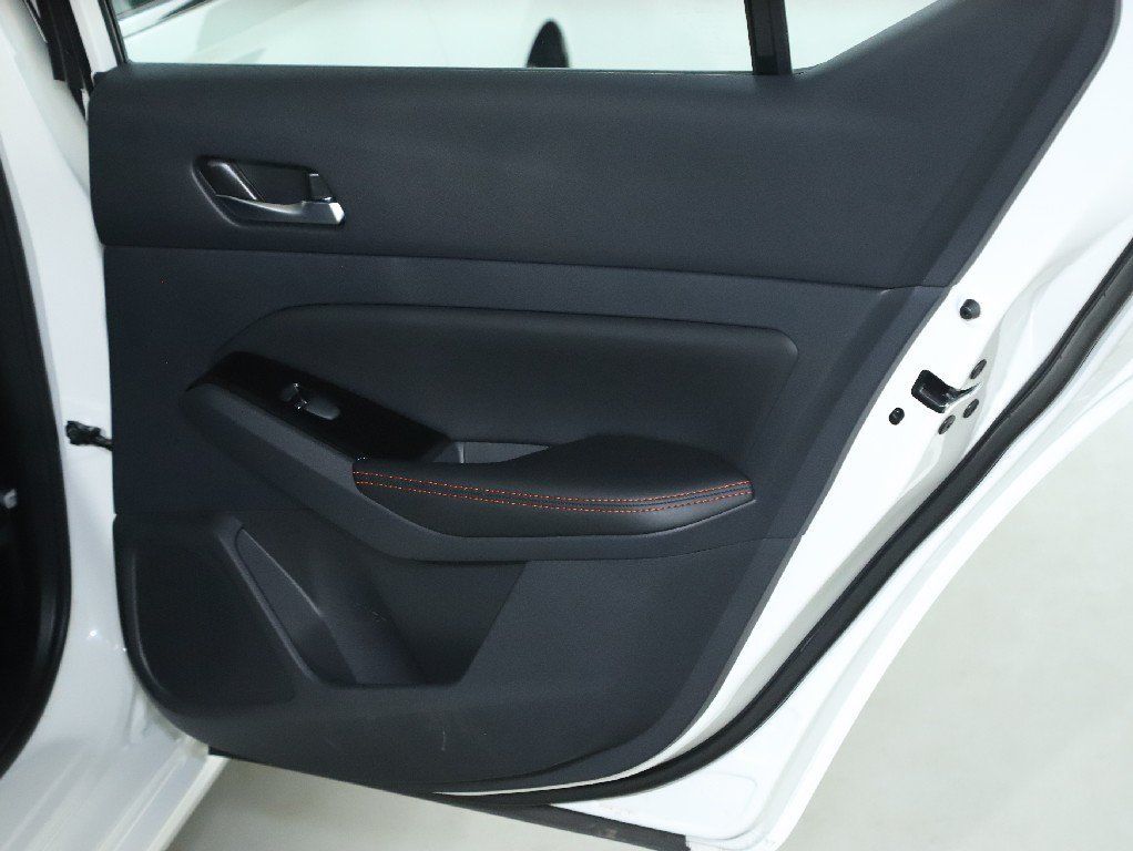 Certified 2025 Nissan Altima 2.5 SR AWD/4WD image 31