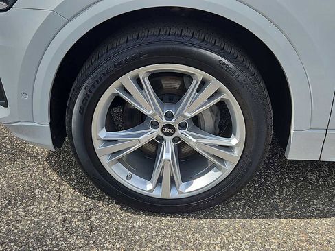 Certified 2023 Audi Q8 Premium Plus w/ Premium Plus Package AWD/4WD image 2