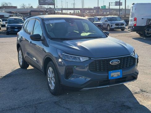 New 2026 Ford Escape Active w/ Cold Weather Package image 2