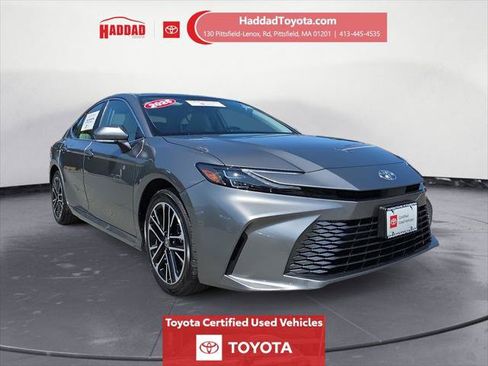 Certified 2025 Toyota Camry XLE AWD/4WD image 8