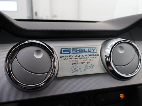 Used 2007 Ford Mustang GT Premium RWD image 42