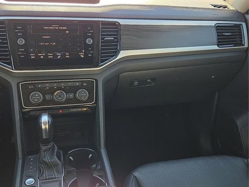 Used 2022 Volkswagen Atlas SE image 21