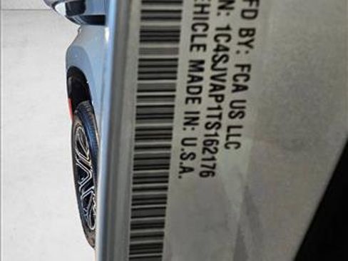 New 2026 Jeep Grand Wagoneer 4WD image 16