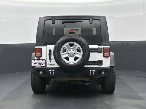 Used 2013 Jeep Wrangler Sport AWD/4WD image 24