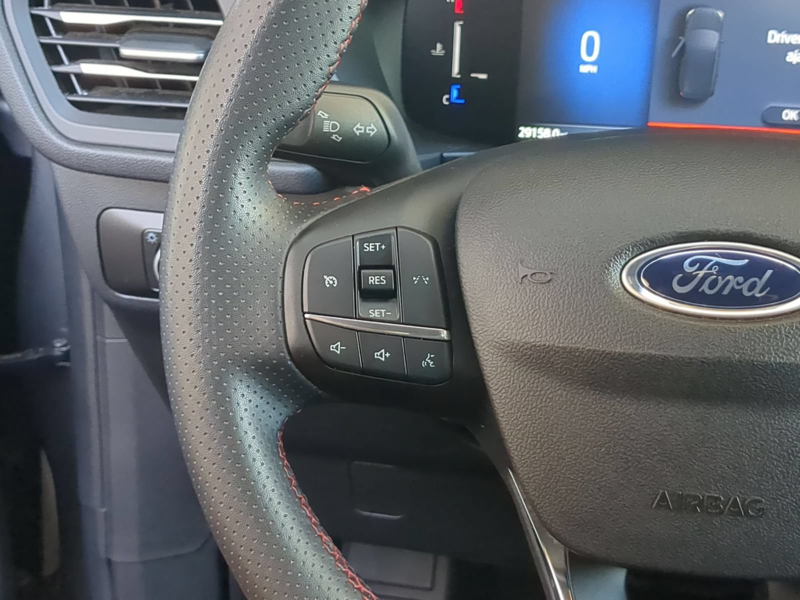 Used 2025 Ford Escape ST-Line FWD image 16
