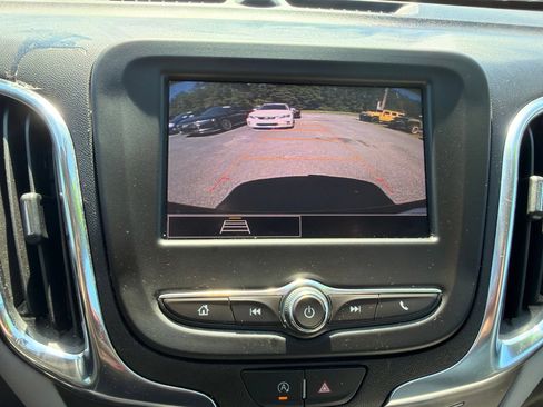 Used 2024 Chevrolet Equinox LS w/ LS Convenience Package FWD image 13