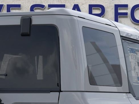 New 2026 Ford Bronco Outer Banks AWD/4WD image 25