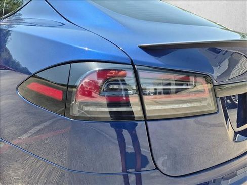 Used 2025 Tesla Model S Plaid AWD/4WD image 10