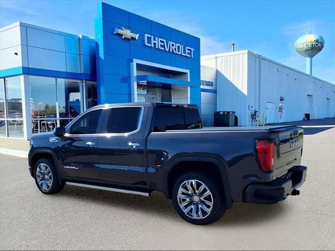 Used 2023 GMC Sierra 1500 Denali w/ Denali Reserve Package AWD/4WD image 6
