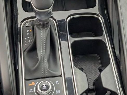Used 2025 Kia Telluride S AWD/4WD image 22