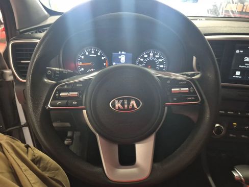 Used 2020 Kia Sportage LX FWD image 7