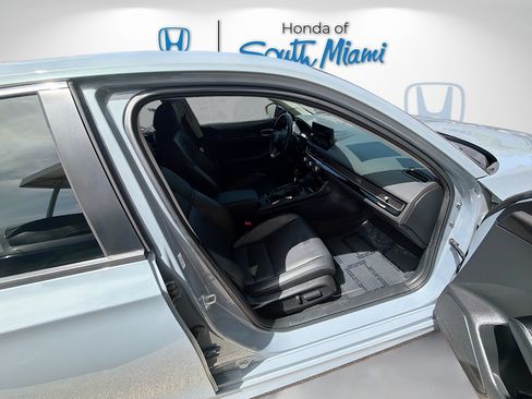 Certified 2022 Honda Civic Touring image 31