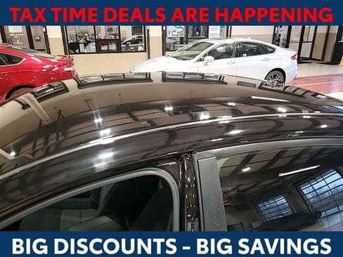 Used 2023 Nissan Sentra SV image 11