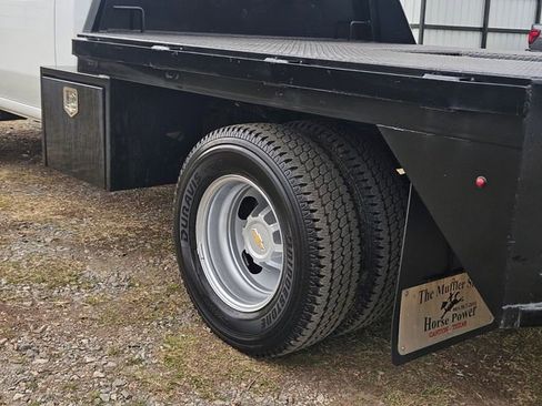 Used 2024 Chevrolet Silverado 3500 W/T w/ WT Fleet Convenience Package image 11