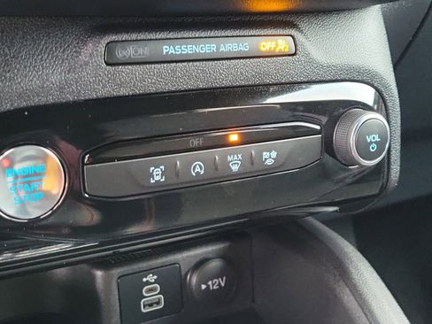 Used 2024 Ford Escape ST-Line w/ Tech Pack #1 image 29