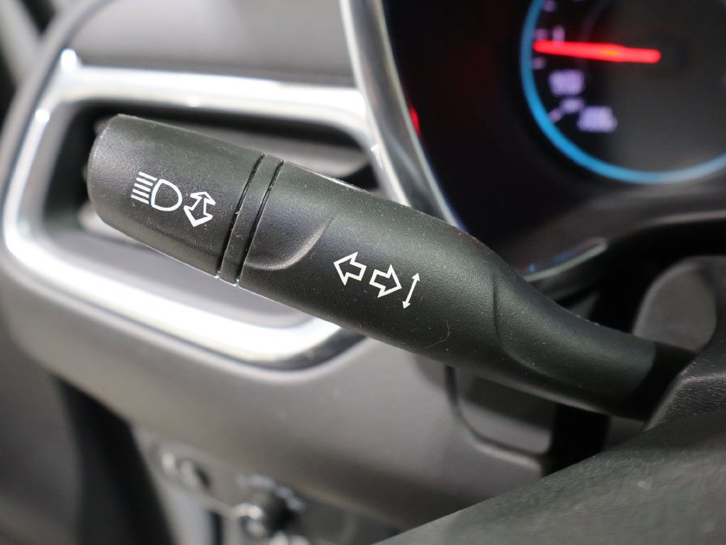 Used 2019 Chevrolet Equinox LT AWD/4WD image 37