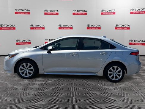 Certified 2023 Toyota Corolla LE FWD image 8