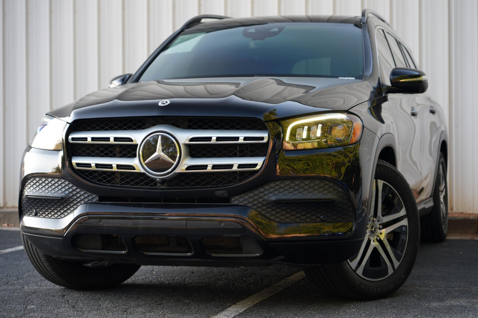 Used 2021 Mercedes-Benz GLS 450 4MATIC image 3