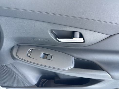 New 2026 Nissan Sentra SV w/ SV Convenience Package FWD image 17