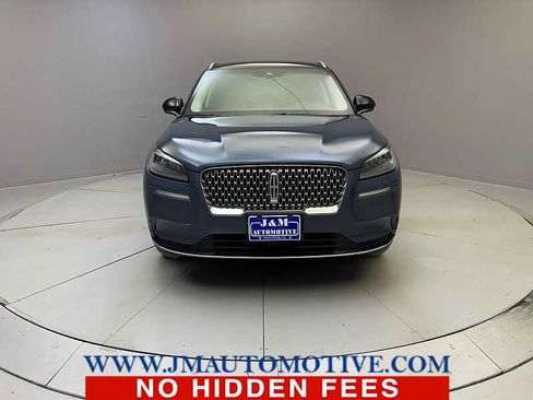 Used 2022 Lincoln Corsair AWD w/ Premium Package image 8