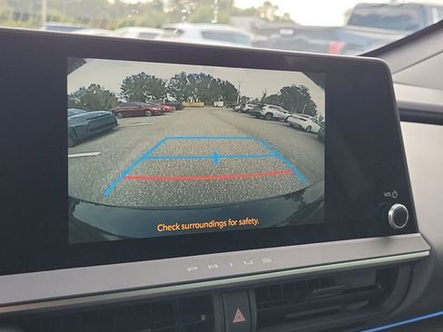 Used 2024 Toyota Prius XLE image 27