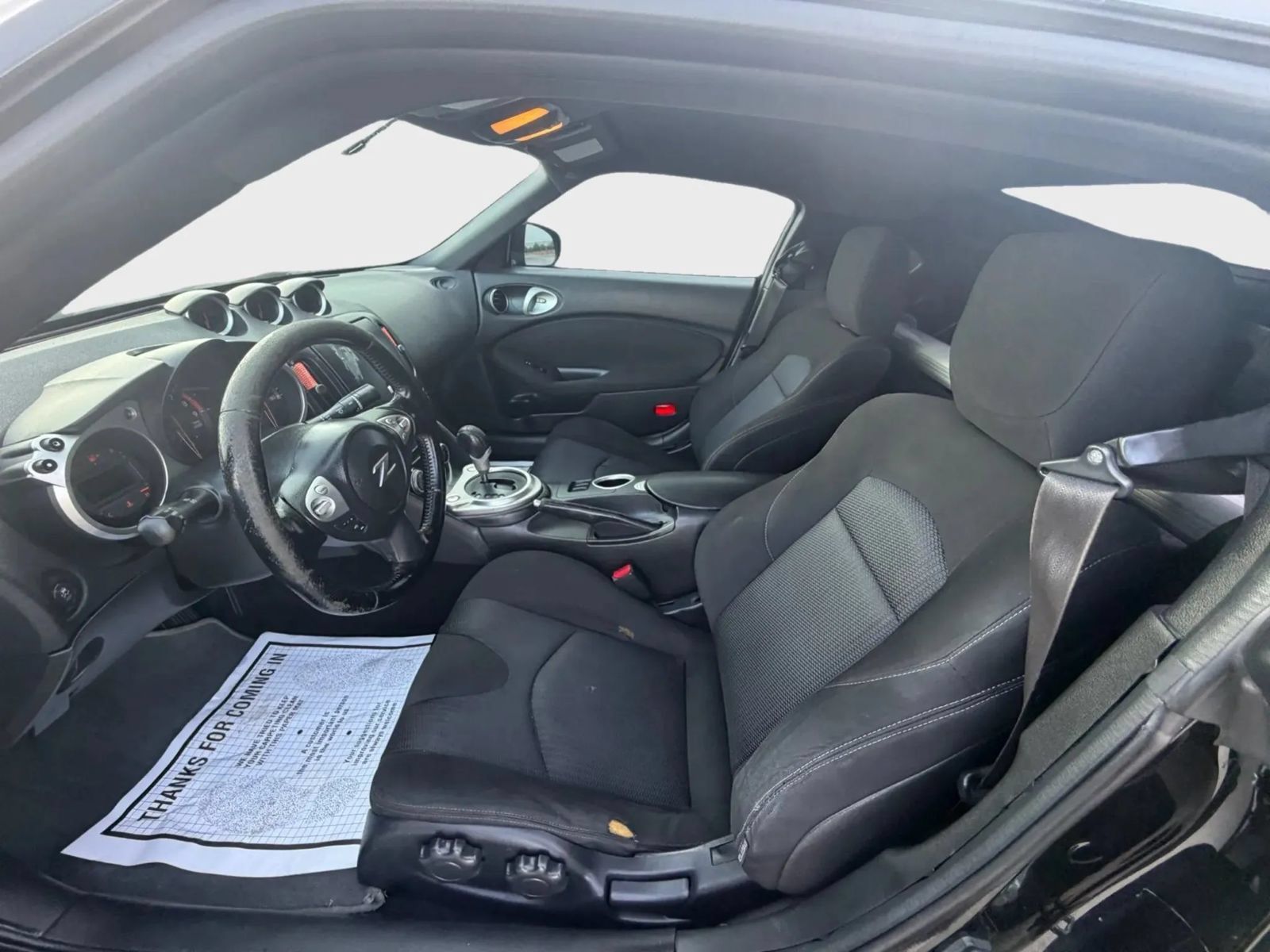 Used 2015 Nissan 370Z Coupe RWD image 18