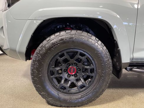 Used 2021 Toyota 4Runner TRD Pro AWD/4WD image 11