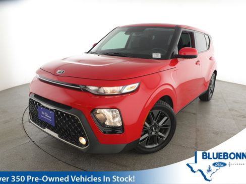 Used 2021 Kia Soul EX image 1
