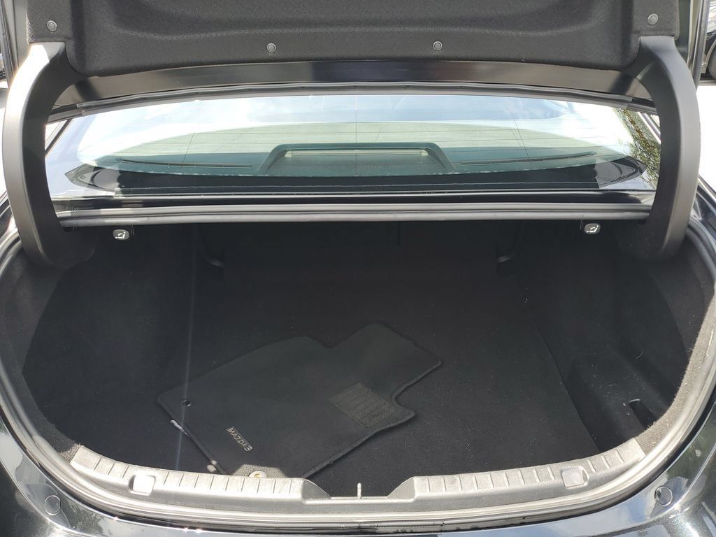 Used 2021 MAZDA MAZDA3 s FWD image 9