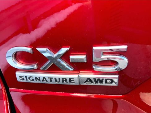 Used 2025 MAZDA CX-5 Signature AWD/4WD image 10