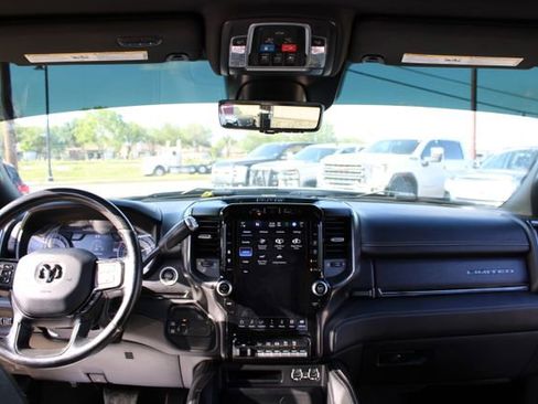 Used 2022 RAM 3500 Limited AWD/4WD image 48