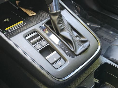 Used 2023 Honda CR-V EX-L image 29