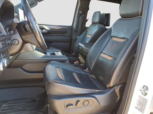 Used 2021 GMC Yukon AT4 w/ Rear Media and Nav Package image 25
