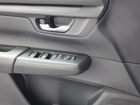 Used 2024 Honda CR-V Sport image 21