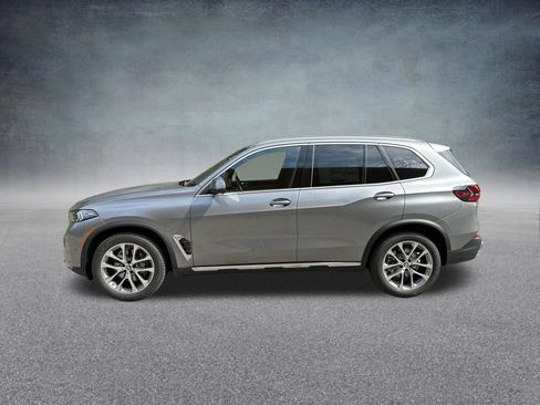 Used 2026 BMW X5 xDrive40i AWD/4WD image 6