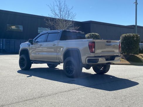 Used 2023 GMC Sierra 1500 Elevation image 15