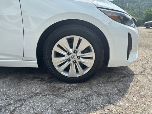 Used 2025 Nissan Sentra S FWD image 24