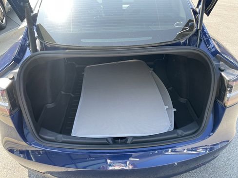 Used 2021 Tesla Model 3 Standard Range Plus image 28