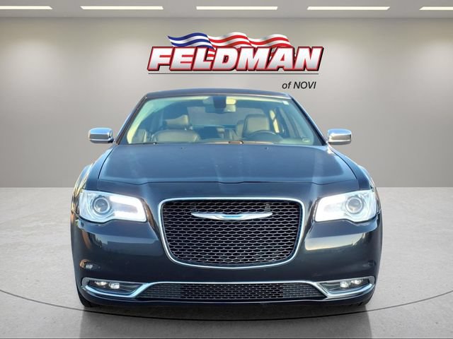 Used 2018 Chrysler 300 Limited AWD/4WD image 9