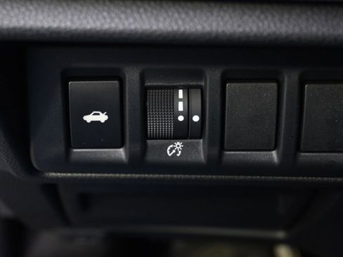 Used 2025 Subaru Legacy Premium AWD/4WD image 22