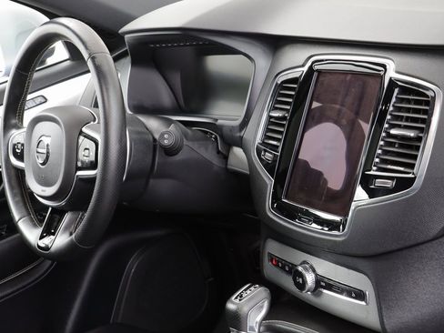 Used 2016 Volvo XC90 T6 R-Design w/ Protection Package Plus image 23