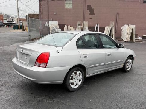 Used 2005 Hyundai Elantra GLS image 6