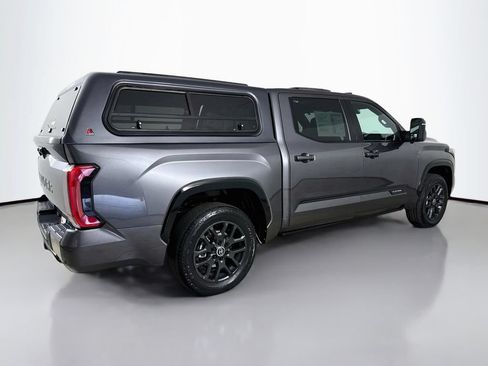 Used 2024 Toyota Tundra Platinum AWD/4WD image 8