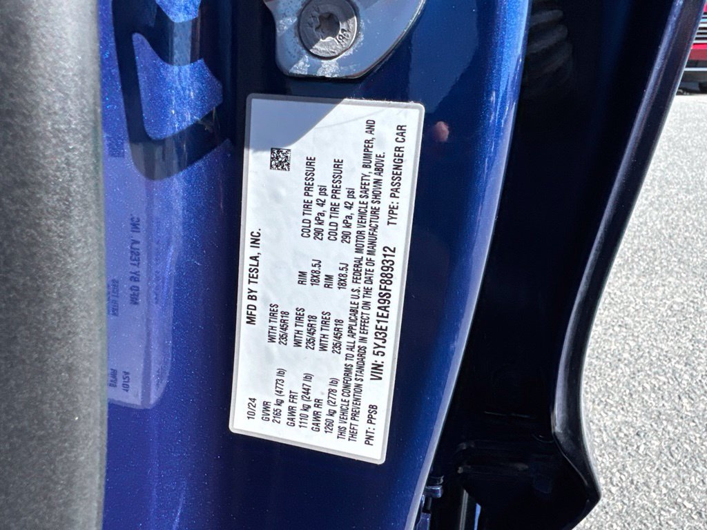 Used 2025 Tesla Model 3 Long Range RWD image 27