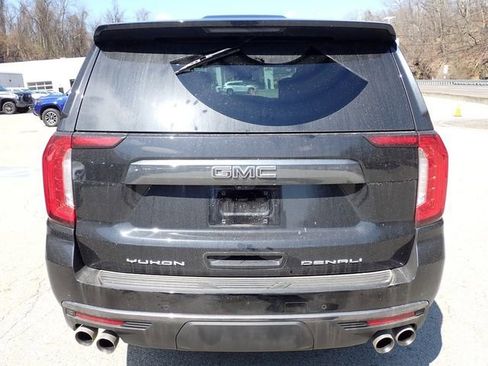 Used 2023 GMC Yukon Denali Ultimate image 4