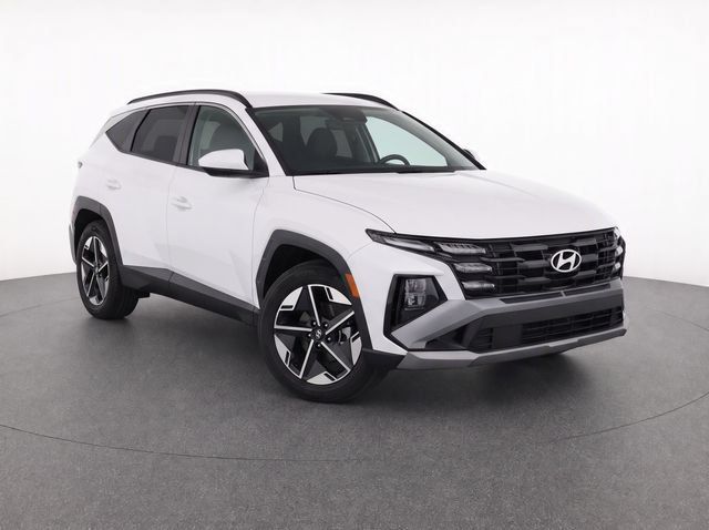 Used 2025 Hyundai Tucson SEL AWD/4WD image 2
