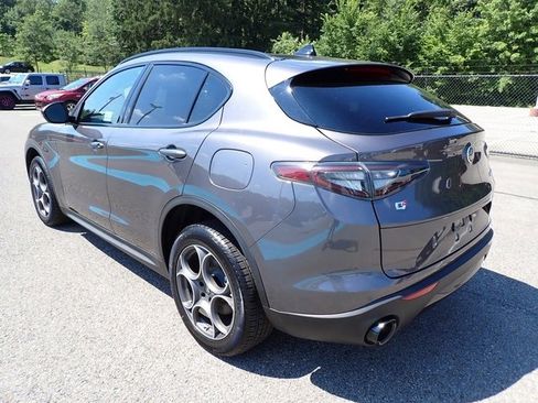 New 2025 Alfa Romeo Stelvio Sprint w/ Convenience Package image 3